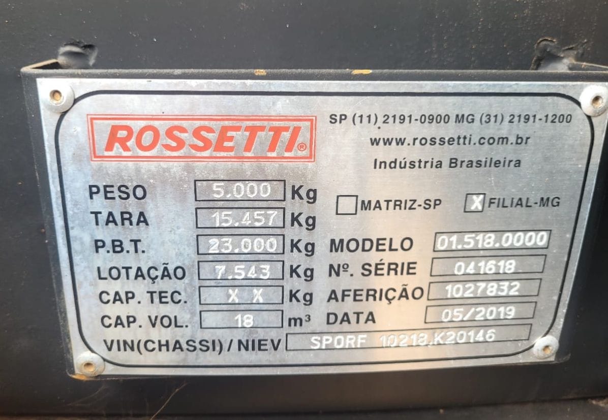 Caminhão Mecedes Benz 4144 2019 - Imagem 6