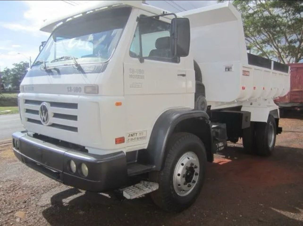 Caminhão Volkswagen 13180 2007 - Imagem 1
