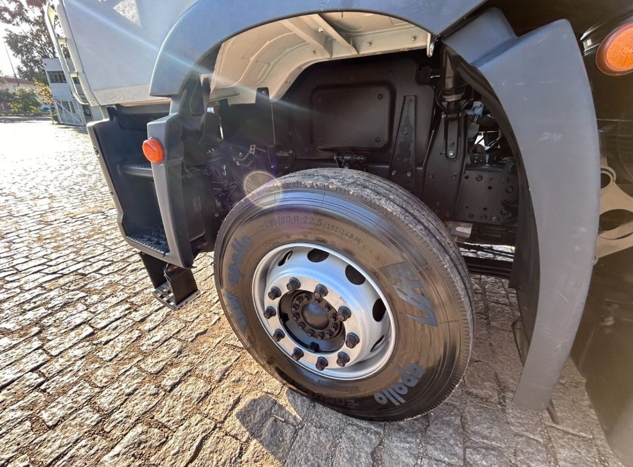 Caminhão Volkswagen VW 33460  2022 - Imagem 6