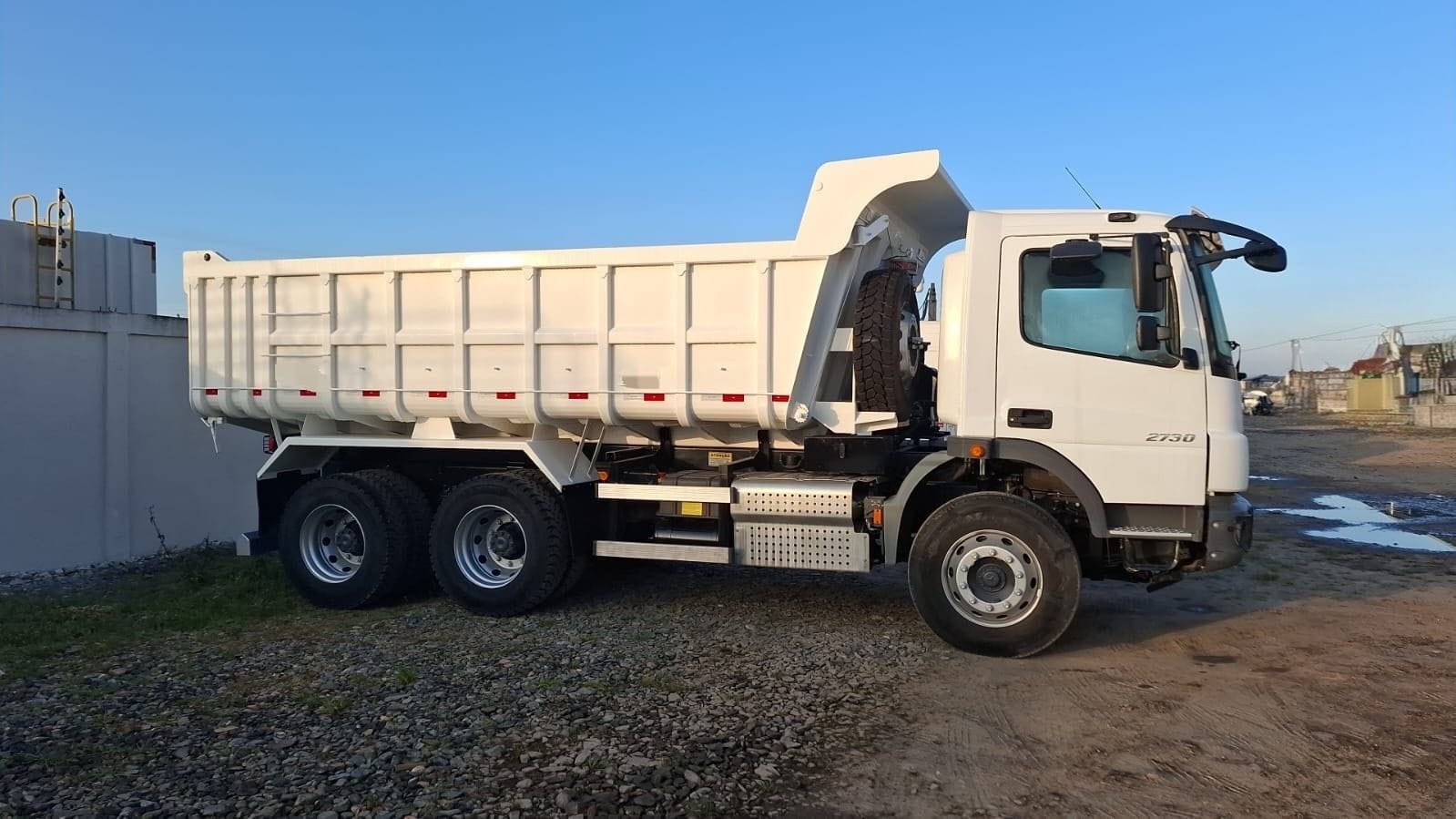 Caminhão Mecedes Benz 2730 2023 - Imagem 4