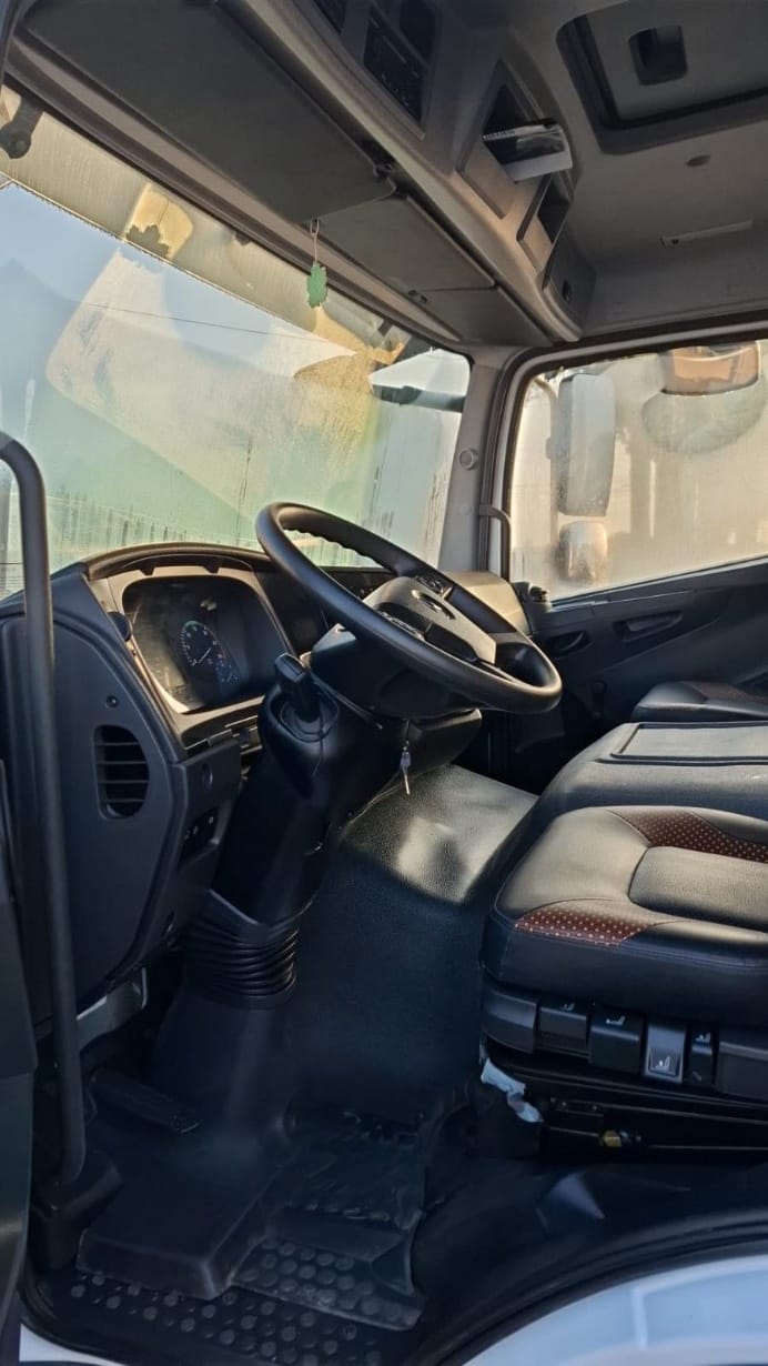 Caminhão Mecedes Benz 2730 2023 - Imagem 6