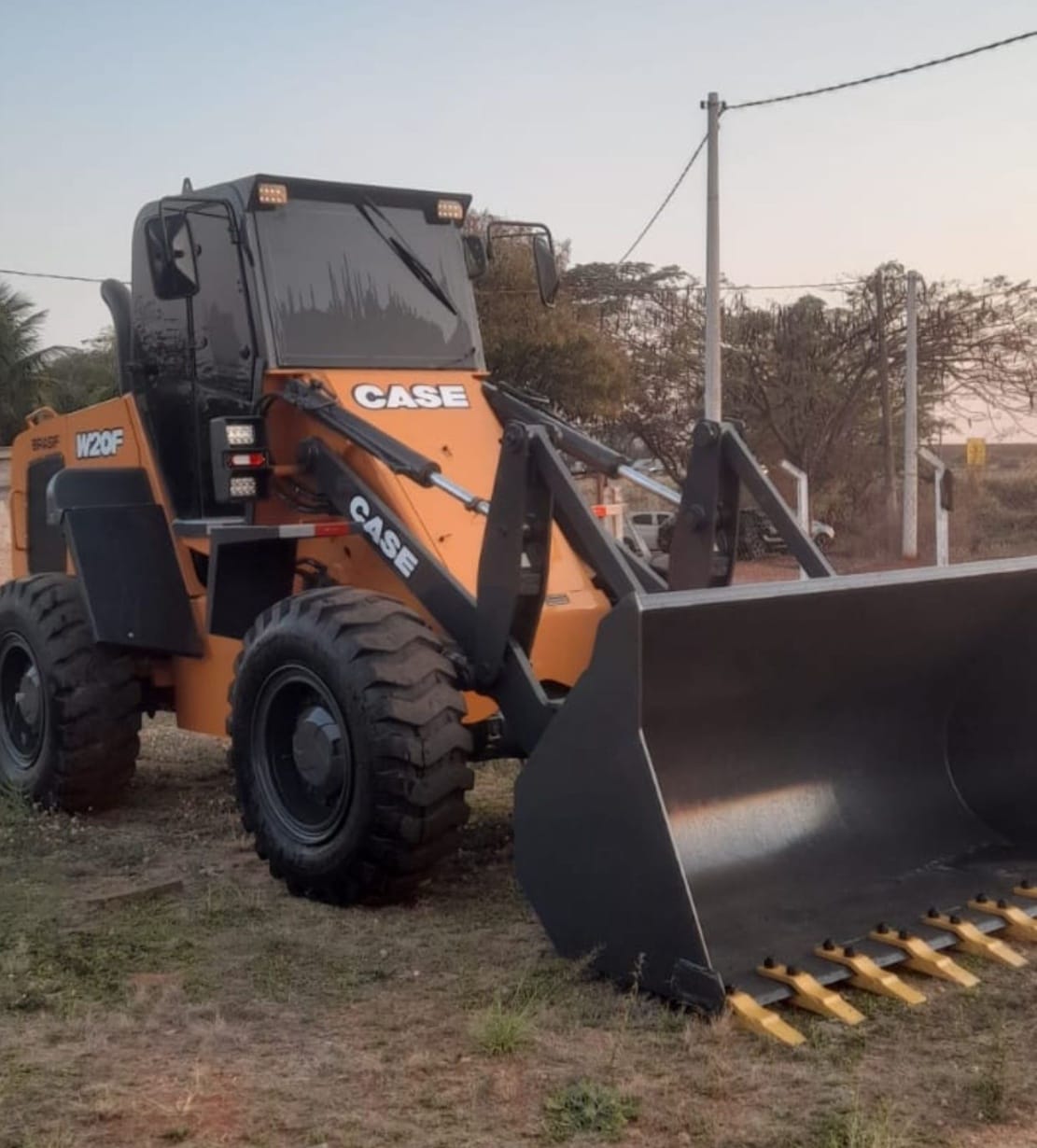 Pá Carregadeira Case Construction W20F 2018 - Imagem 1