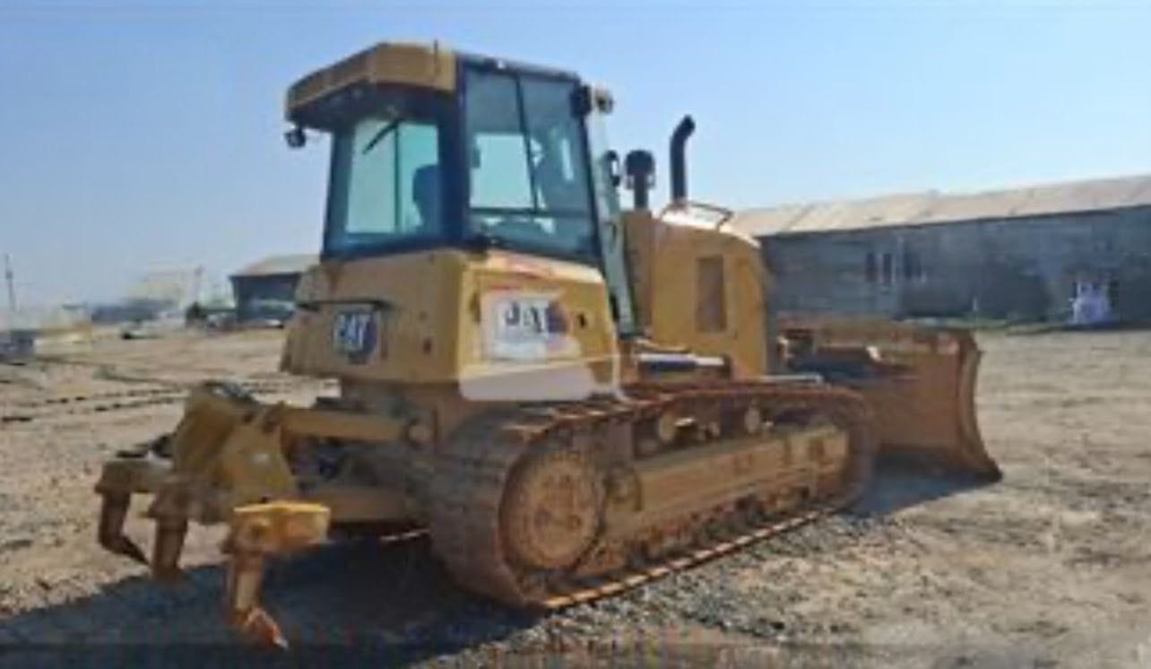 Trator de Esteira Caterpillar D4 2022 - Imagem 2
