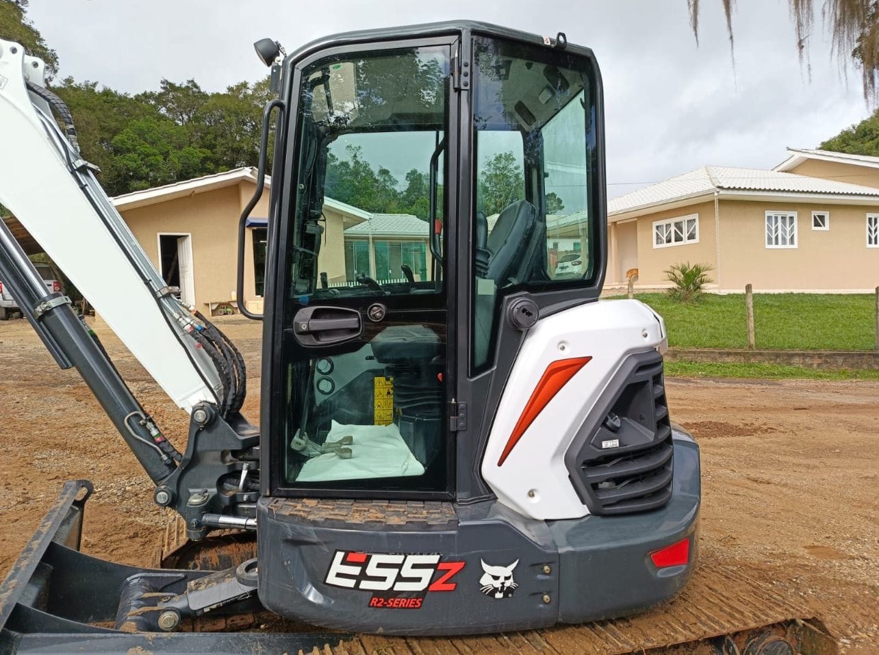 Mini Escavadeira Bobcat E55Z 2024 - Imagem 1