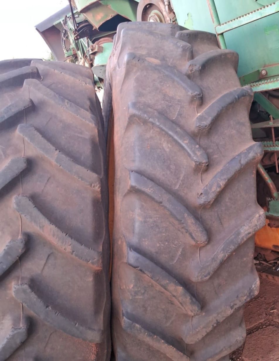 Trator John Deere 7230 J 2022 - Imagem 5
