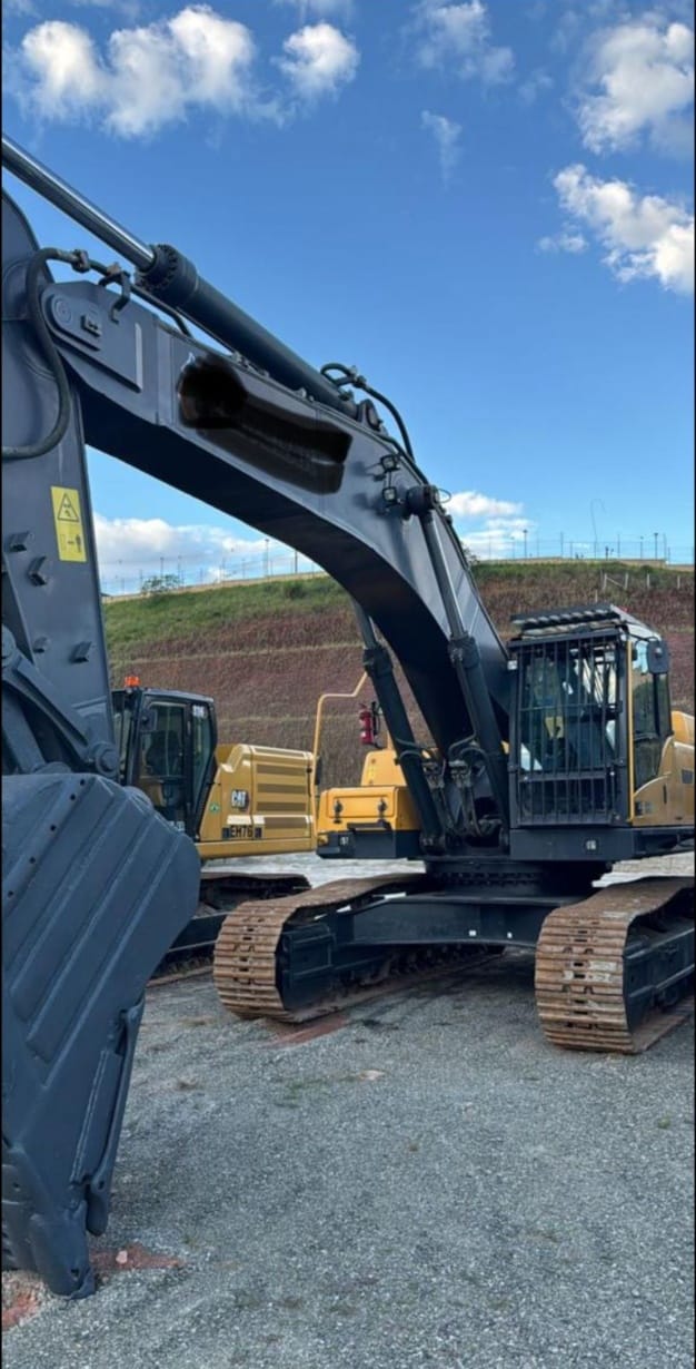 Escavadeira Volvo EC480DL 2021 - Imagem 3