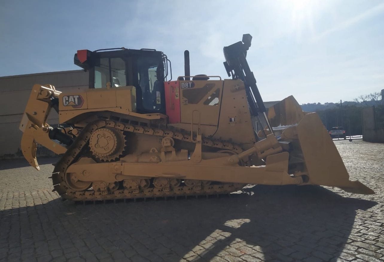 Trator de Esteira Caterpillar D8T 2022 - Imagem 3