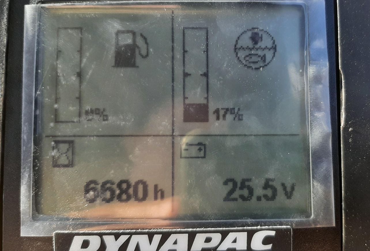 Rolo Compactador Dynapac CC424HF 2014 - Imagem 4