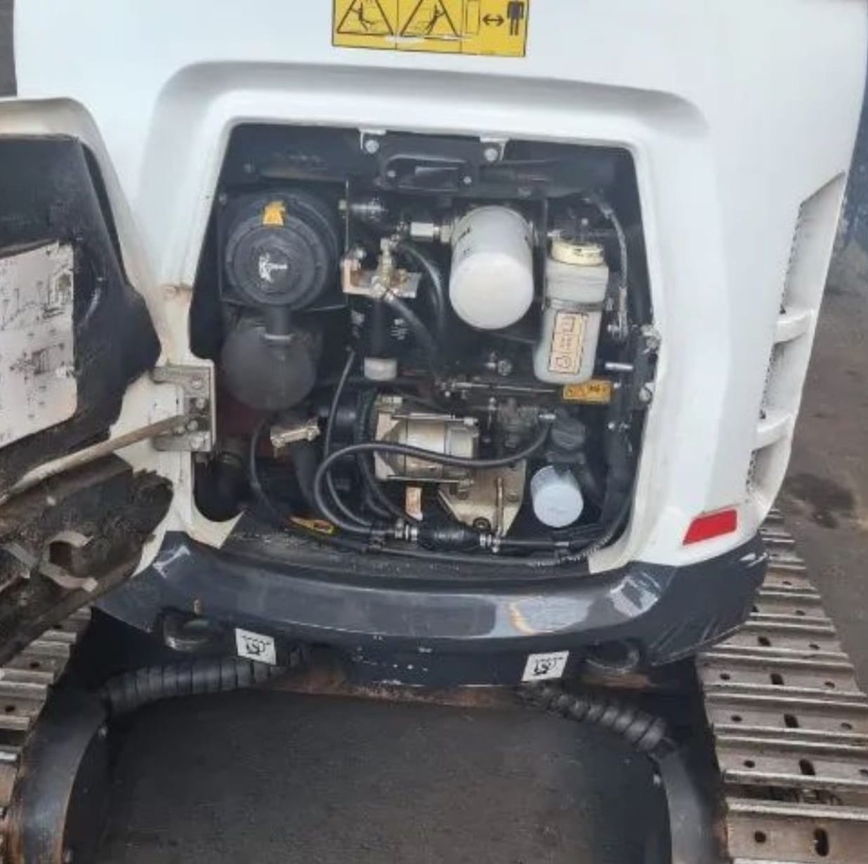 Mini Escavadeira Bobcat E20 2023 - Imagem 3