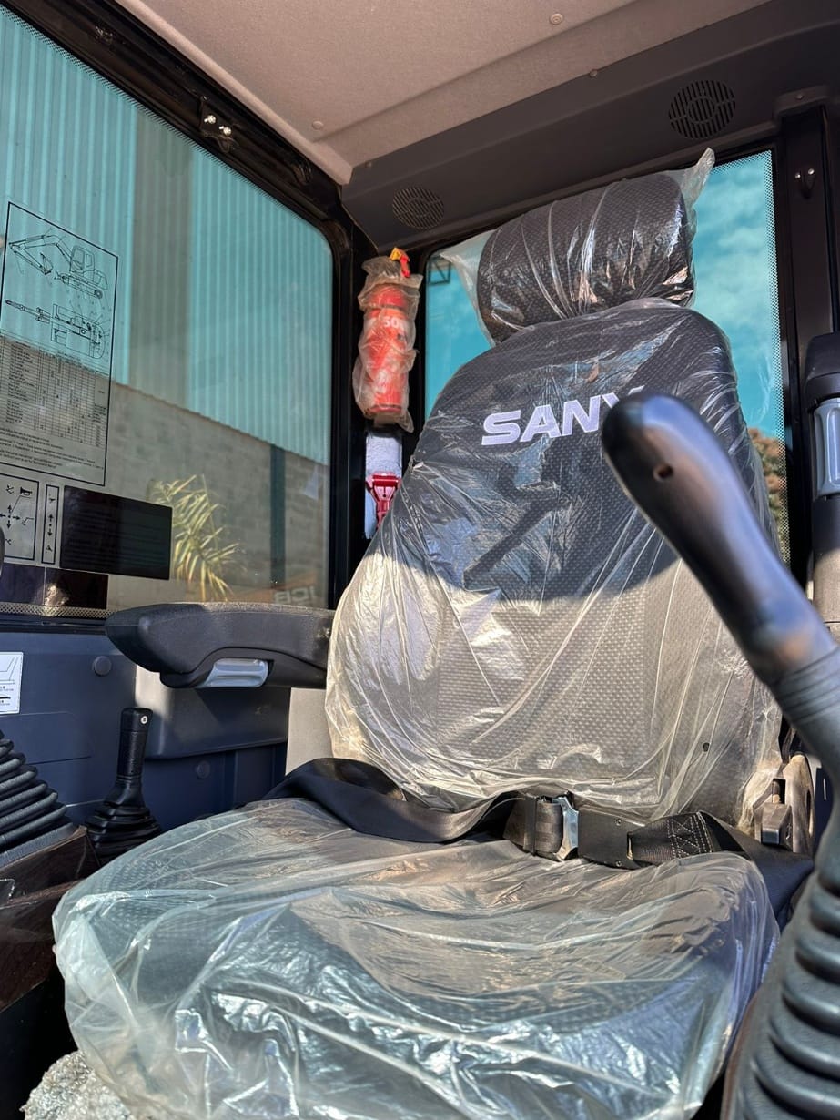 Mini Escavadeira SANY SY55 C 2024 - Imagem 5