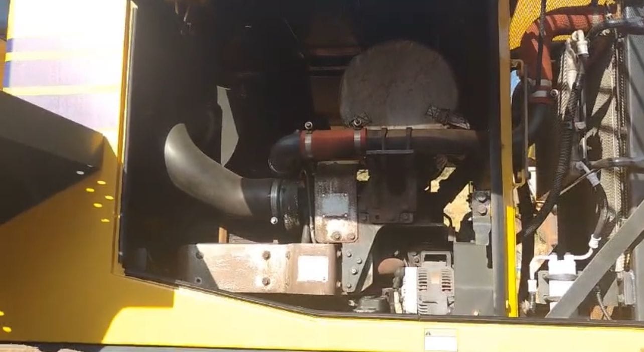 Pá Carregadeira Komatsu WA320 2018 - Imagem 5