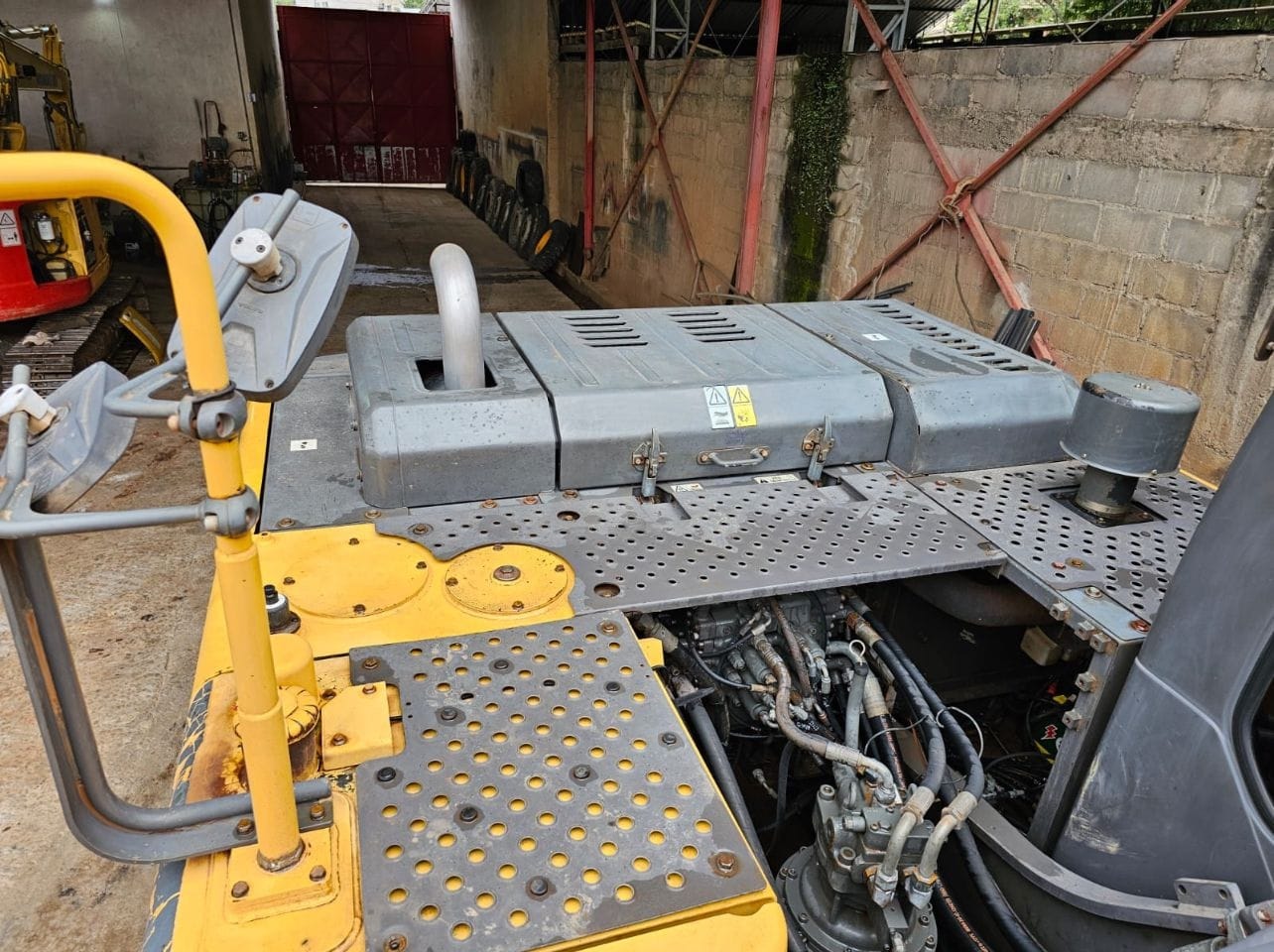 Escavadeira Volvo EC210D 2020 - Imagem 5