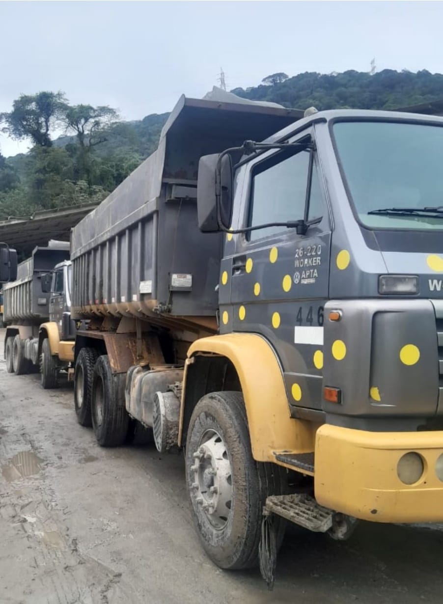 Caminhão Ford CARGO 2628  2011 - Imagem 2
