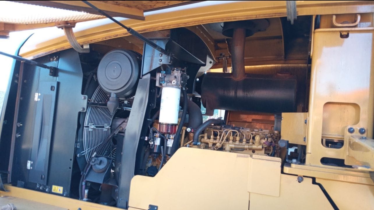 Pá Carregadeira Caterpillar 938k 2022 - Imagem 7