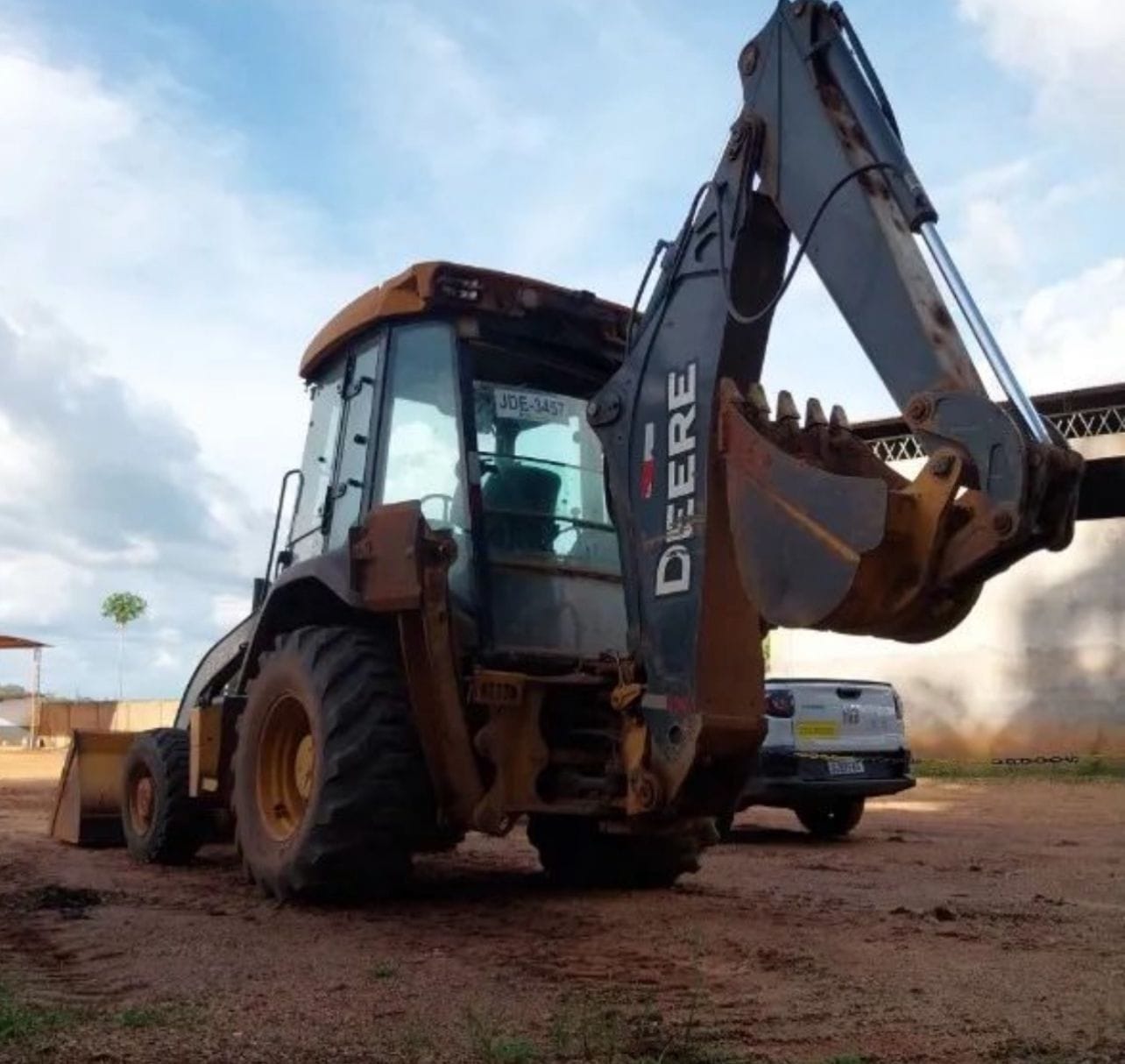 Retroescavadeira John Deere 310L 2020 - Imagem 3