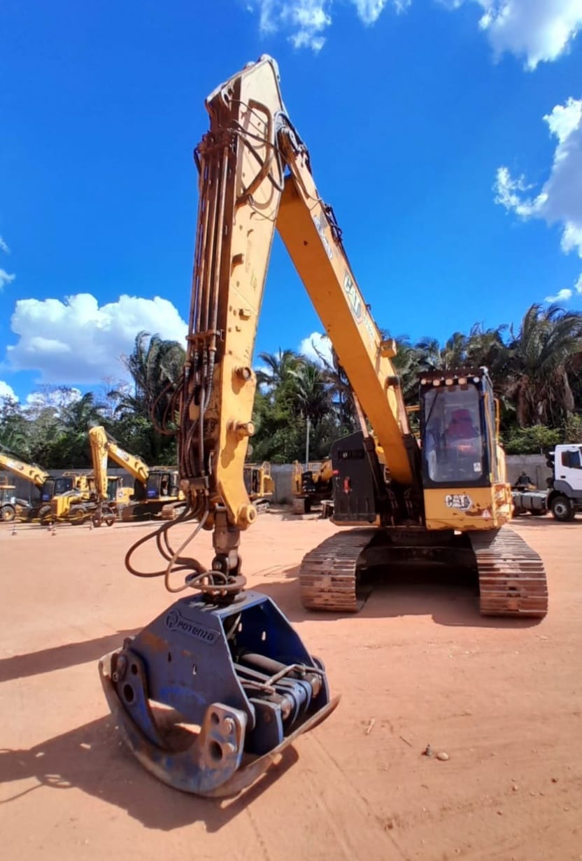 Escavadeira Caterpillar 320 2021 - Imagem 2