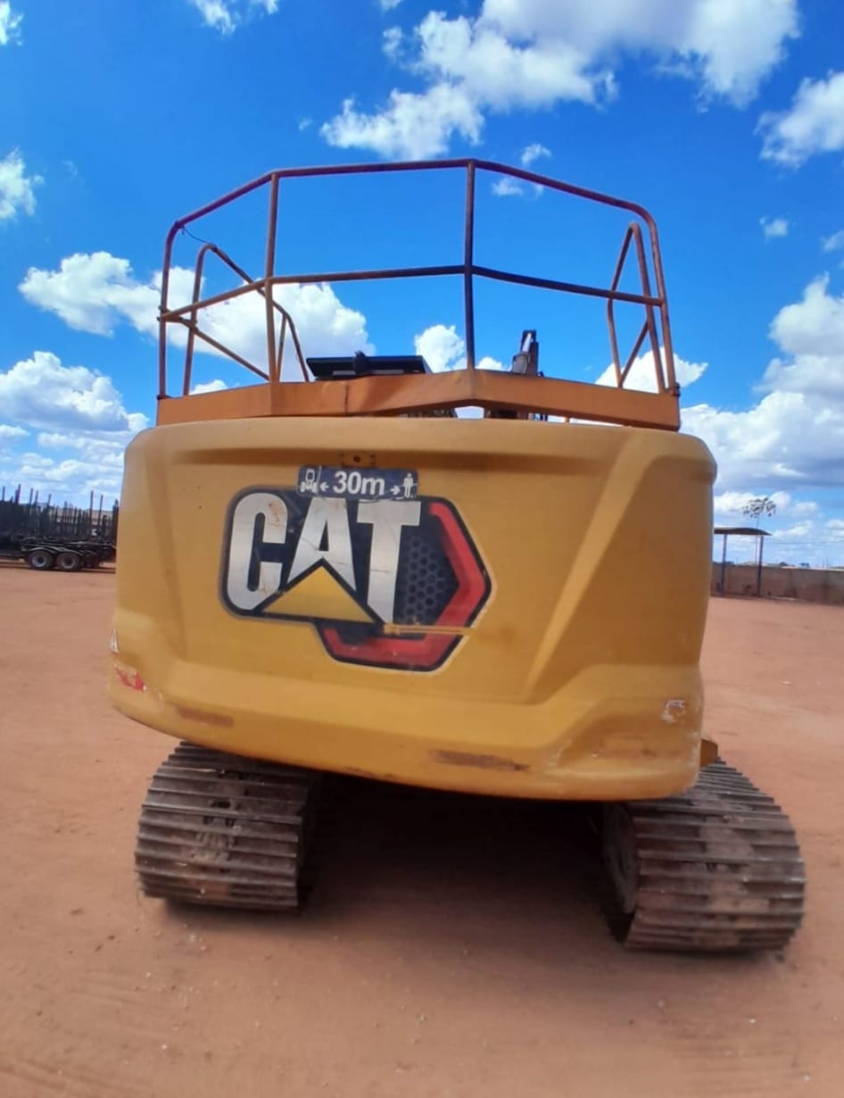 Escavadeira Caterpillar 320 2021 - Imagem 4