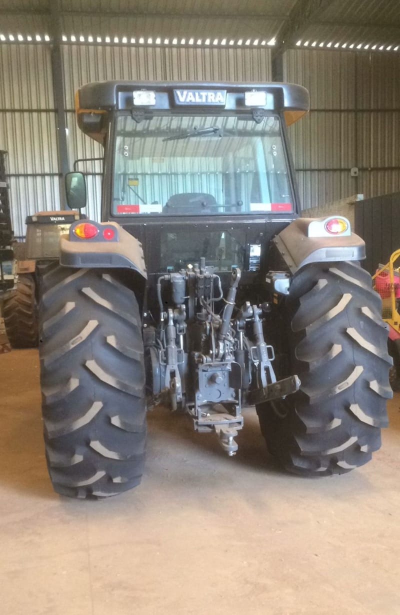 Trator Valtra BM 135 2023 - Imagem 2