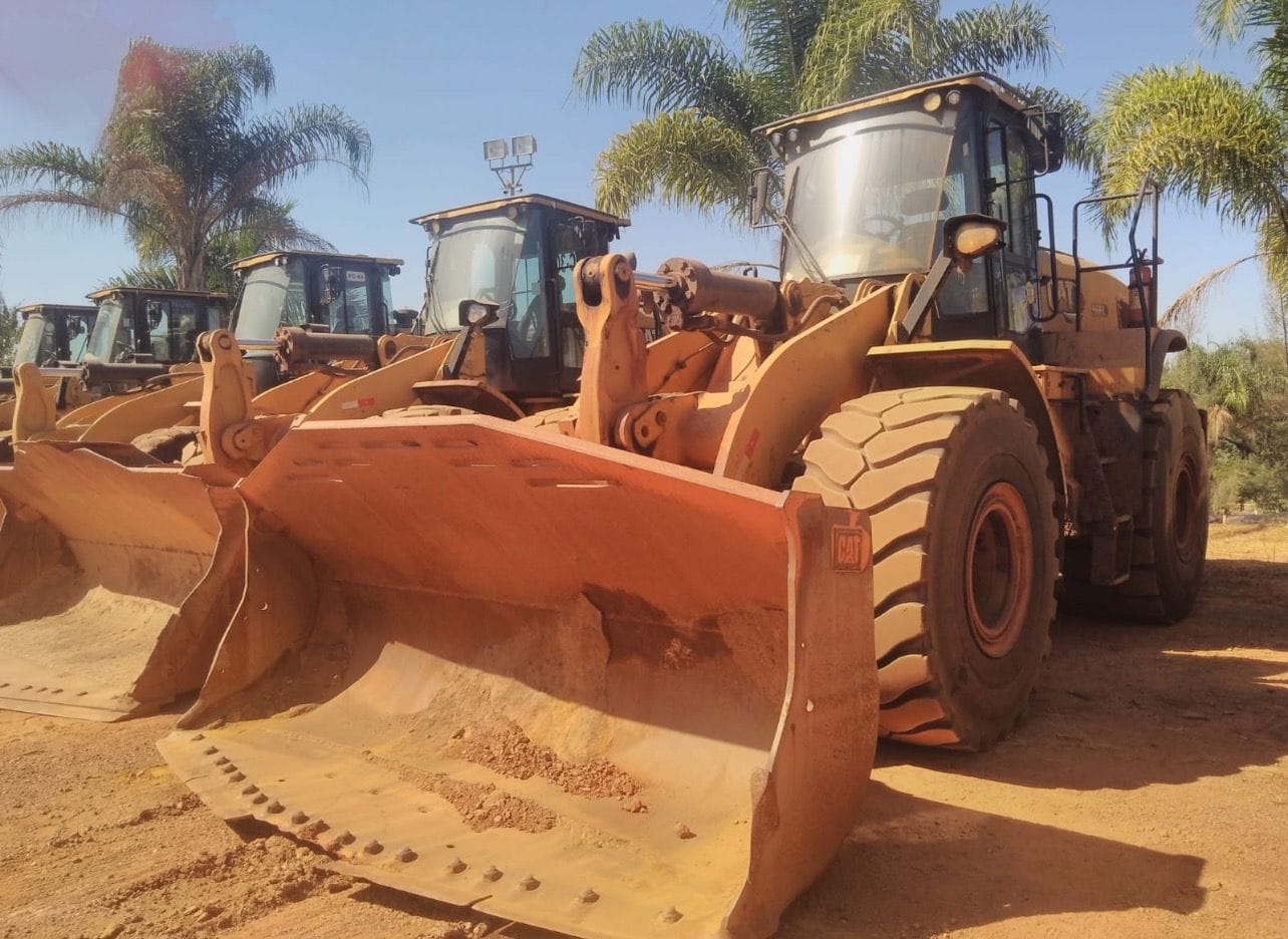Pá Carregadeira Caterpillar 966L 2019 - Imagem 1
