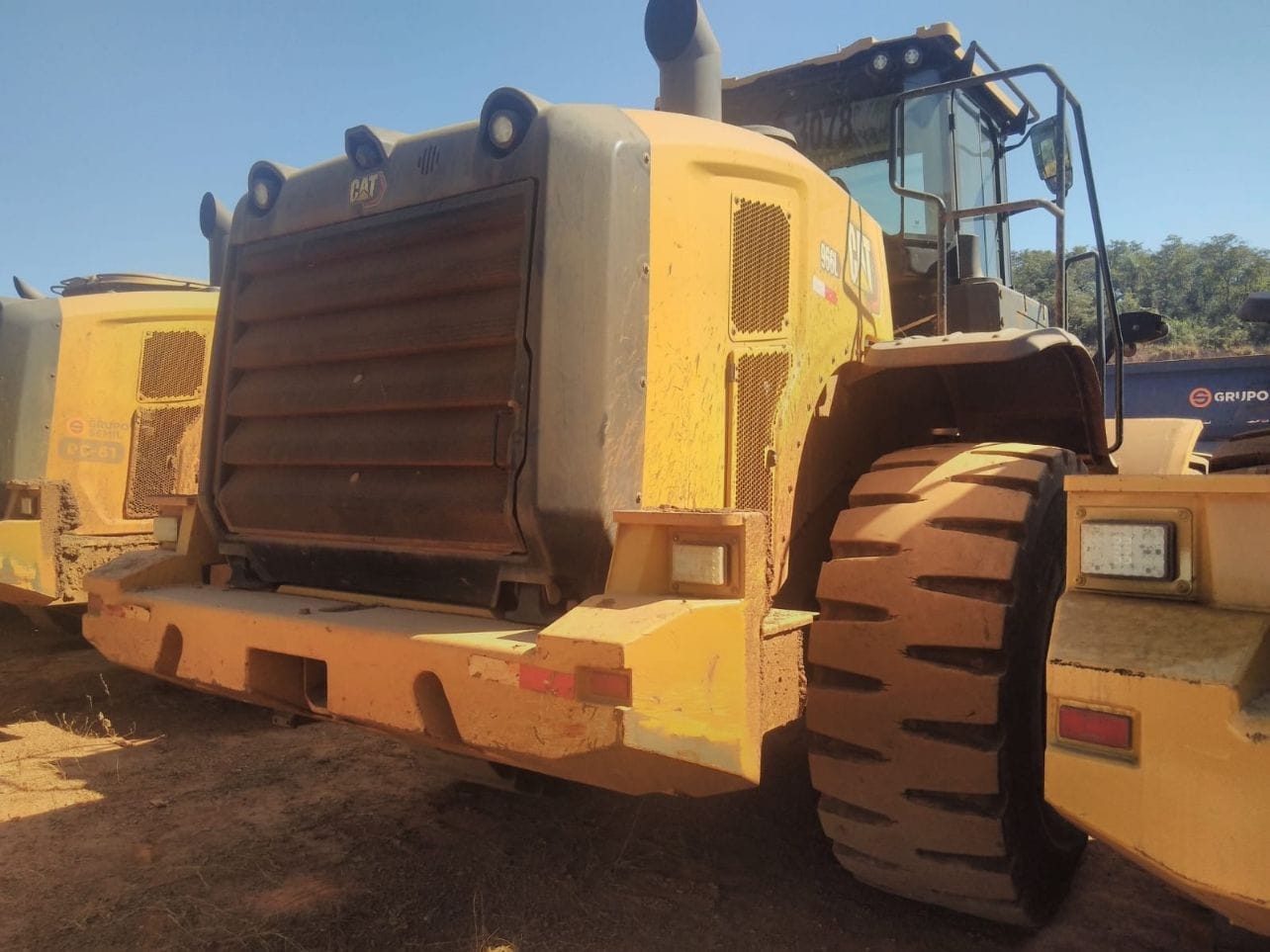 Pá Carregadeira Caterpillar 966L 2019 - Imagem 2
