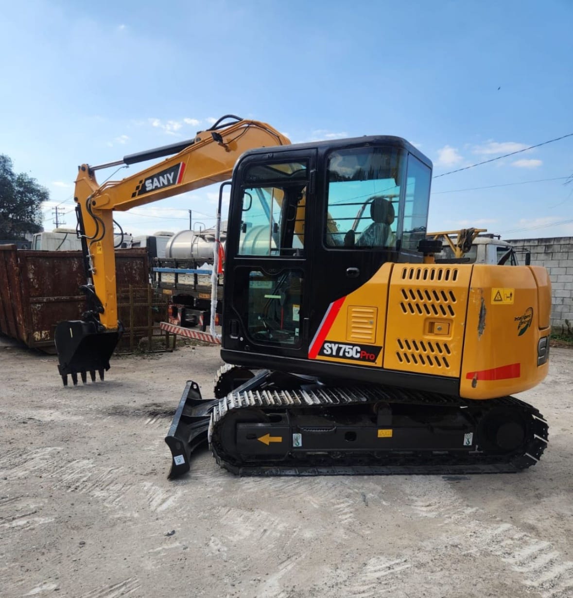 Mini Escavadeira SANY SY75 C 2020 - Imagem 1