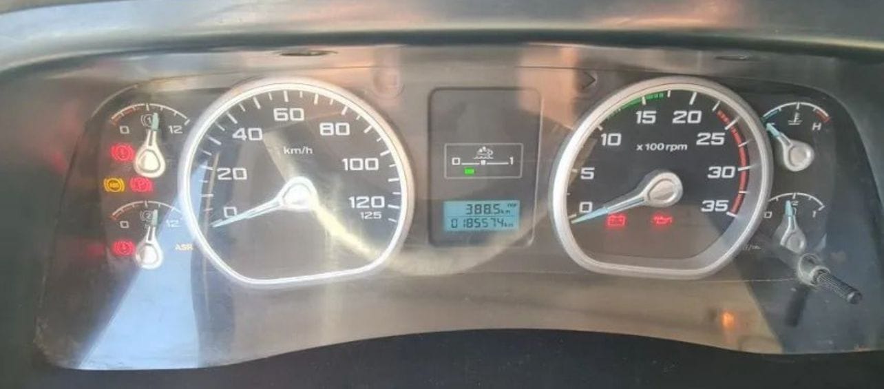 Ford Cargo 2629 2015, 6x4, com caçamba de 12 ㎥ na lata, - Imagem 5