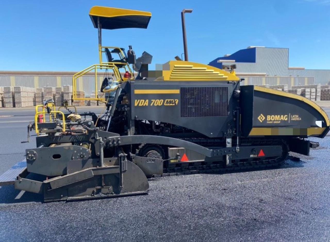 Vibroacabadora bomag VDA 700 2022 - Imagem 1