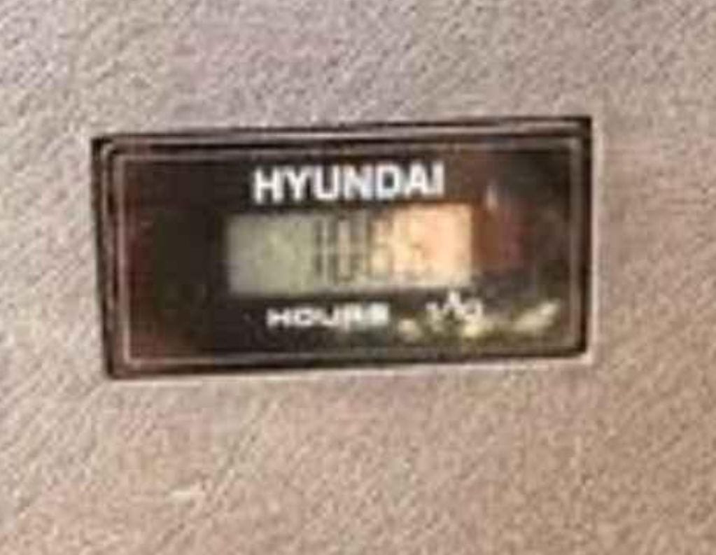 Escavadeira Hyundai 140 LC-9 2020 com 1150 horas - Imagem 6