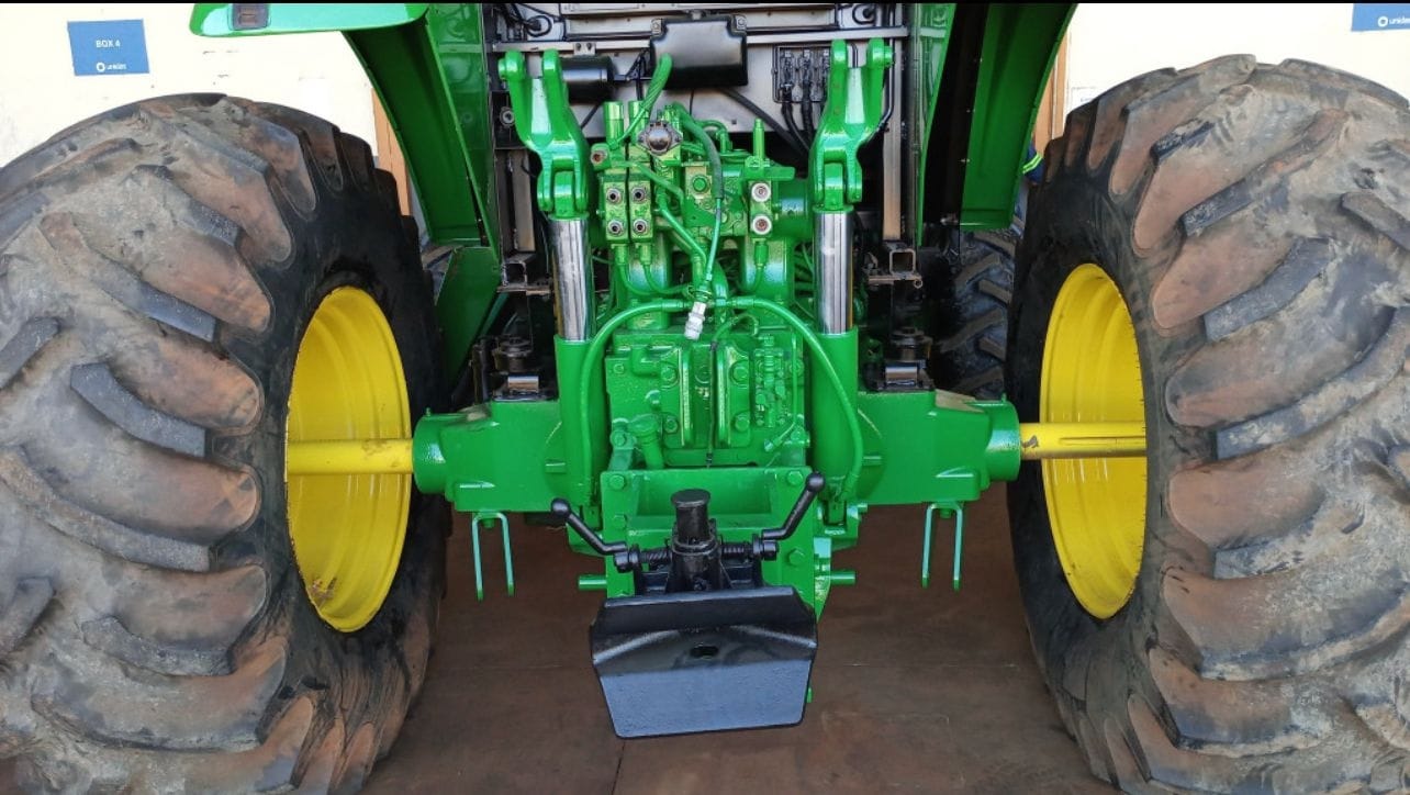 Trator John Deere 6190J 2018 - Imagem 3