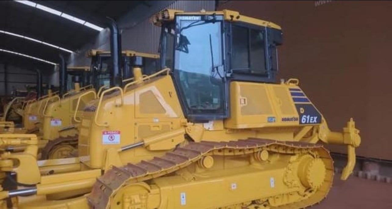 Trator de Esteira Komatsu D61-EX 2022 - Imagem 1