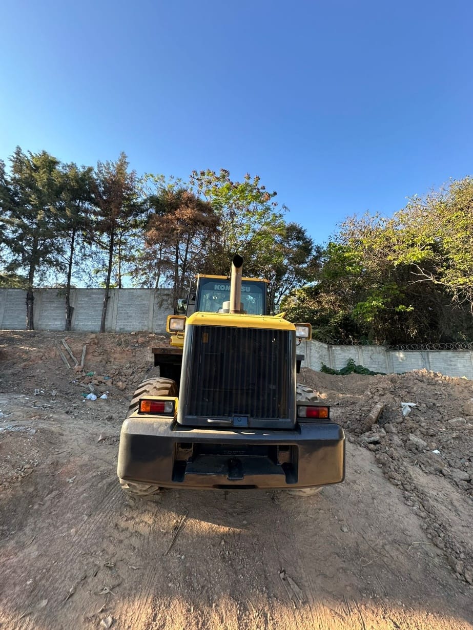 Pá Carregadeira Komatsu WA320 2019 - Imagem 2