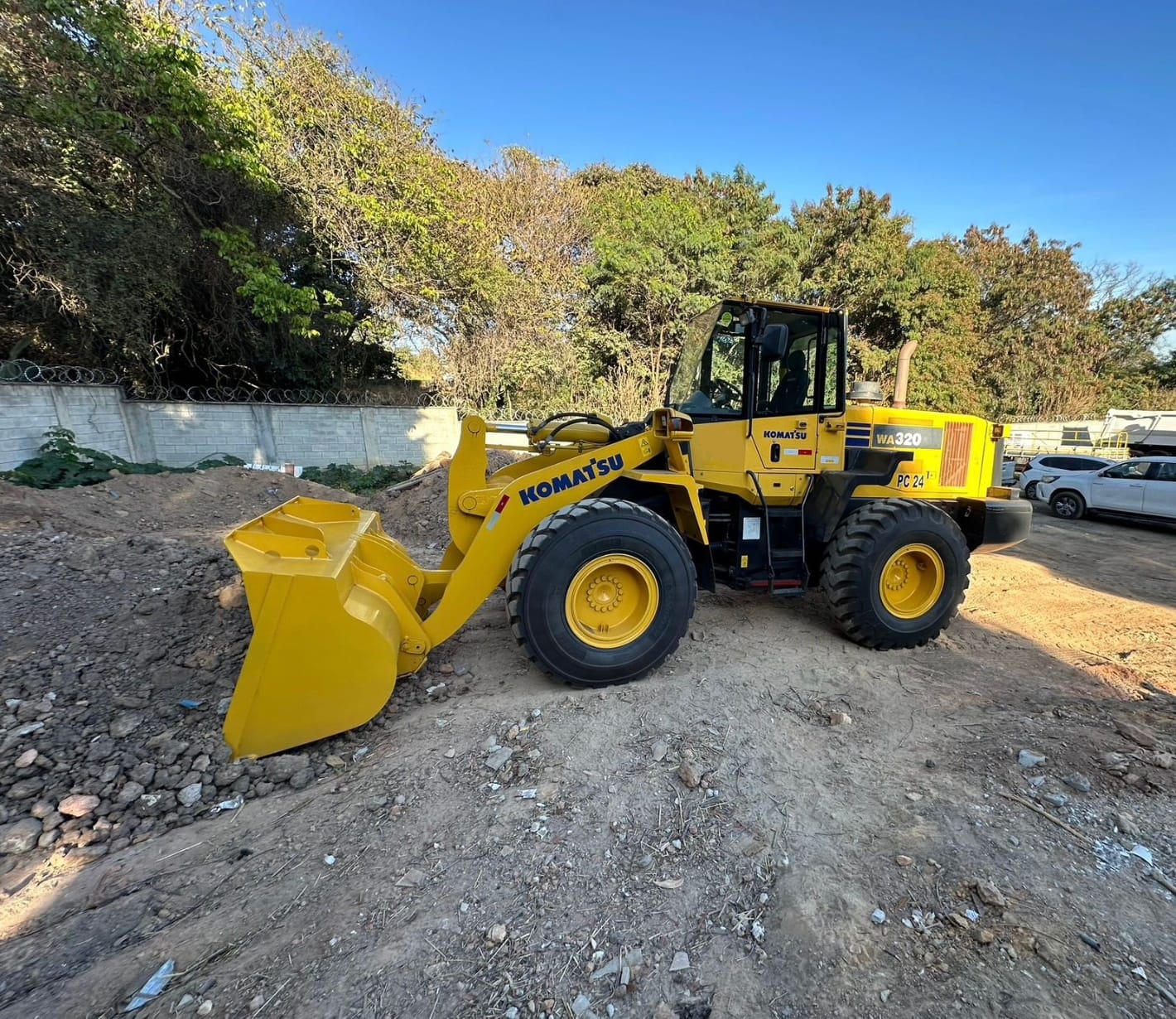 Pá Carregadeira Komatsu WA320 2019 - Imagem 4