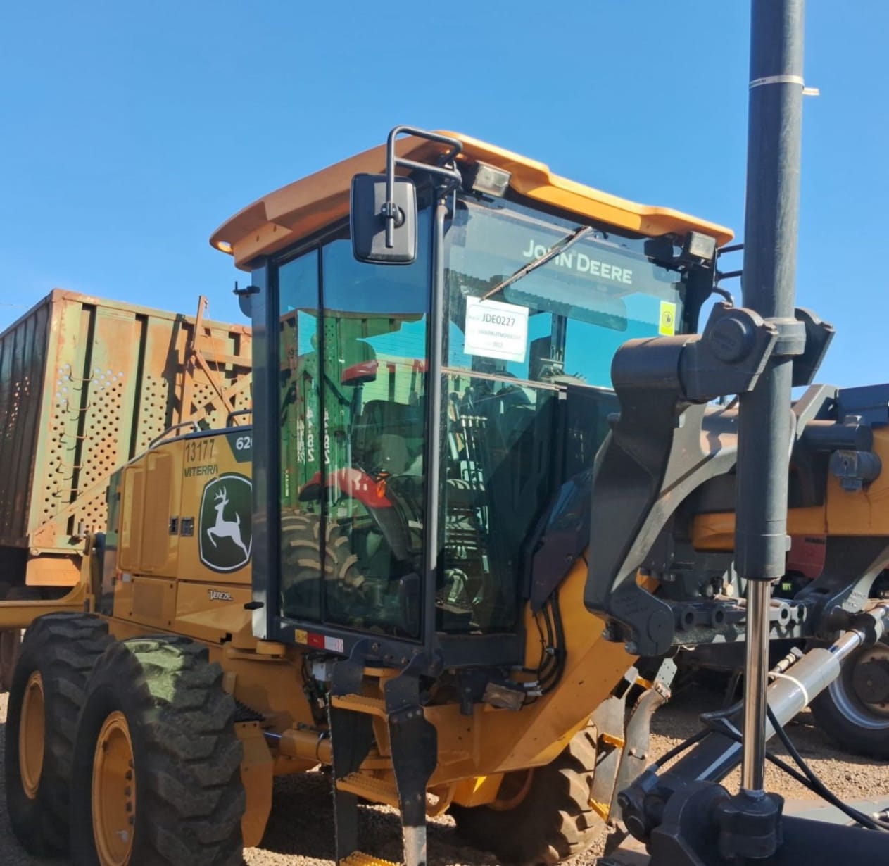 Motoniveladora John Deere 620G 2022 - Imagem 3