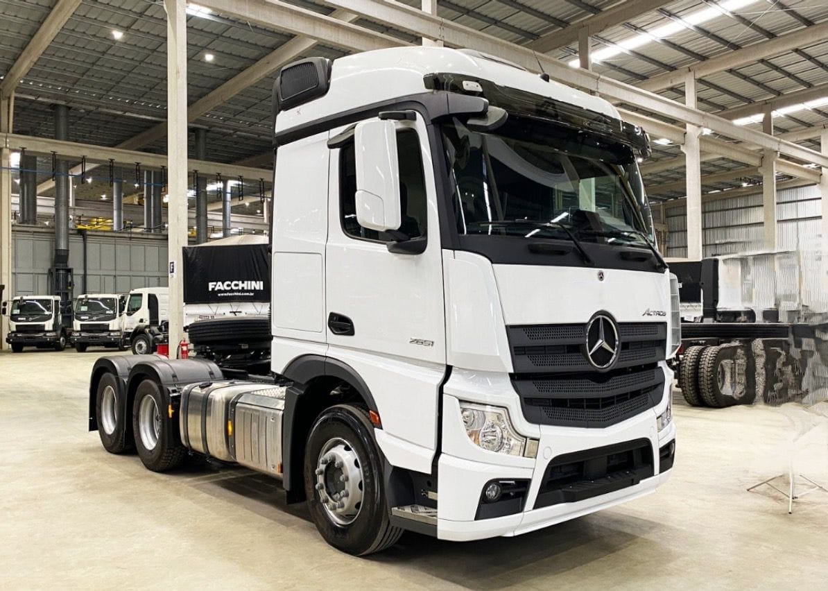 Caminhão Mercedes-Benz Actros 2651  2023 - Imagem 1