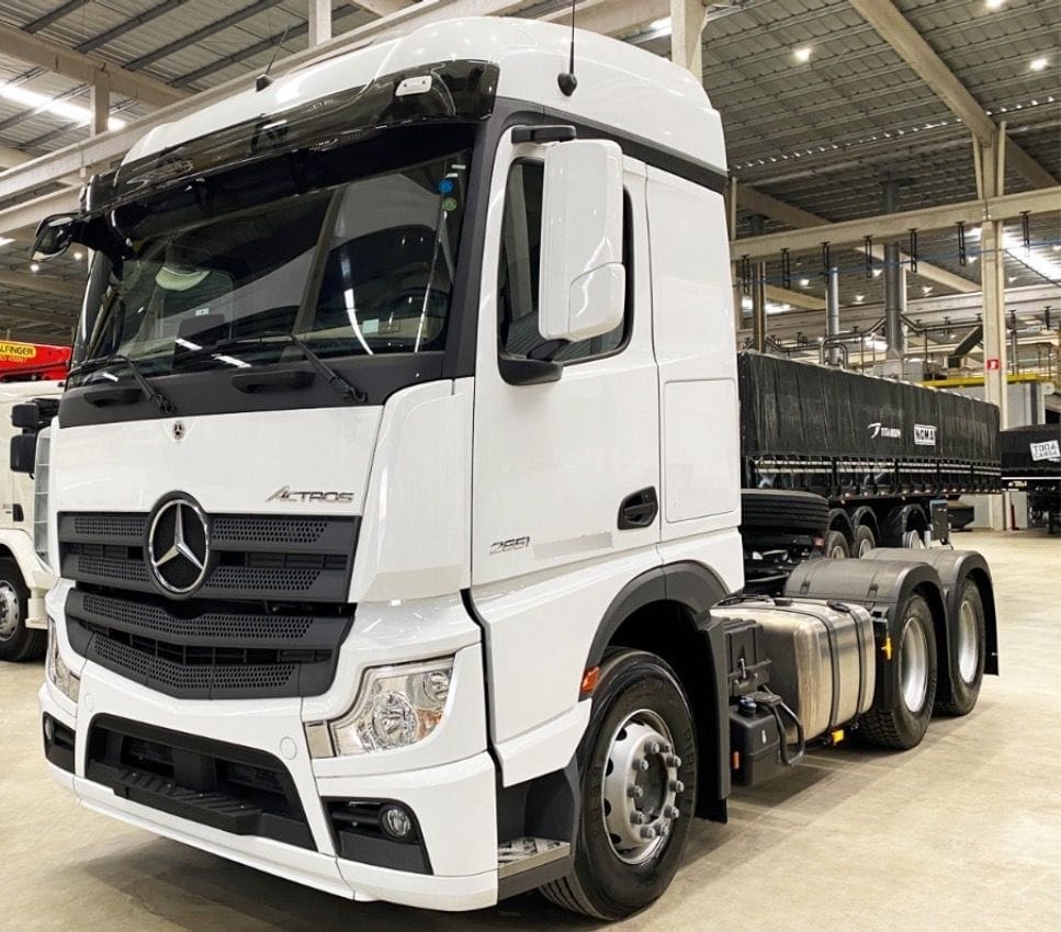 Caminhão Mercedes-Benz Actros 2651  2023 - Imagem 2