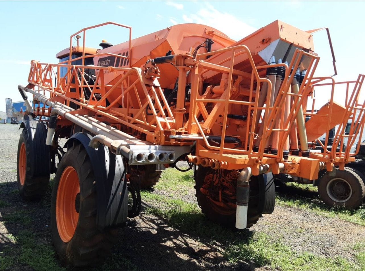 Pulverizador Autopropelido Jacto NPK 3030 UNIPORT 2018 - Imagem 4