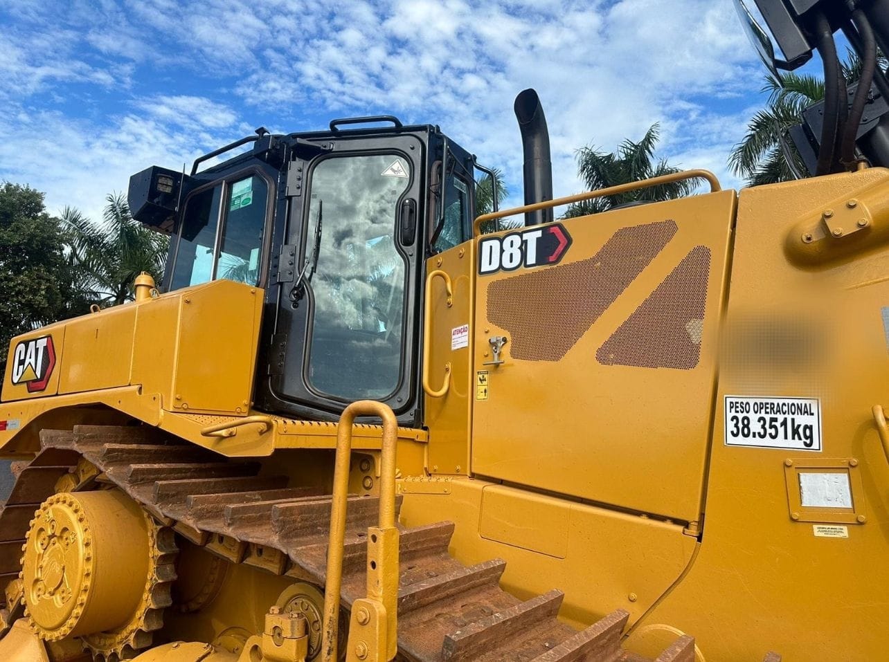 Trator de Esteira Caterpillar D8T 2020 - Imagem 3