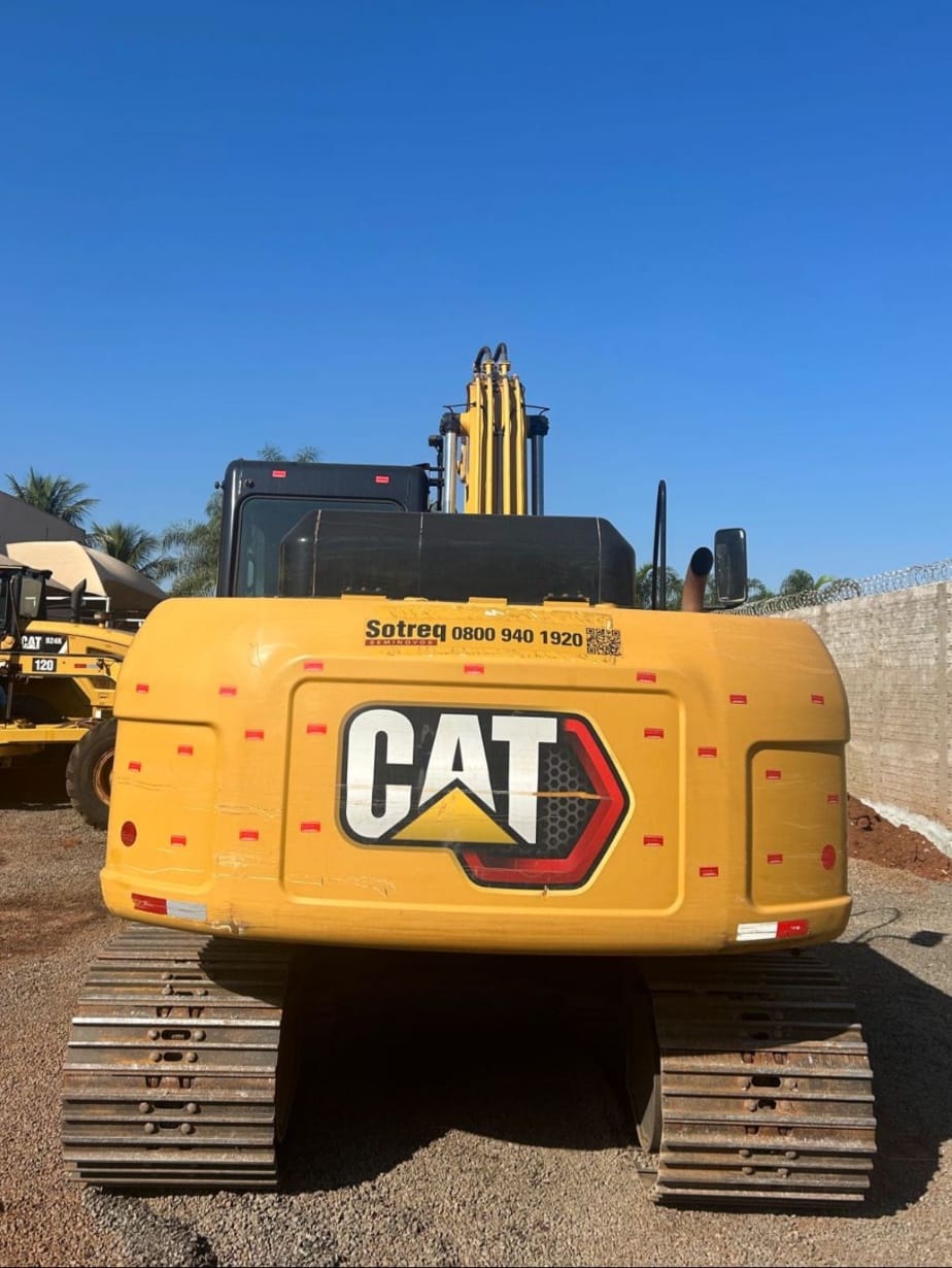Escavadeira Caterpillar 318 D2L 2020 - Imagem 2