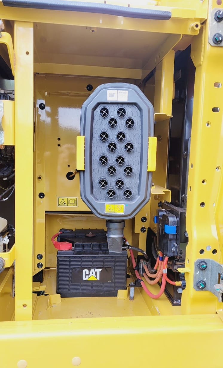 Escavadeira Caterpillar 320GC  2020 - Imagem 9