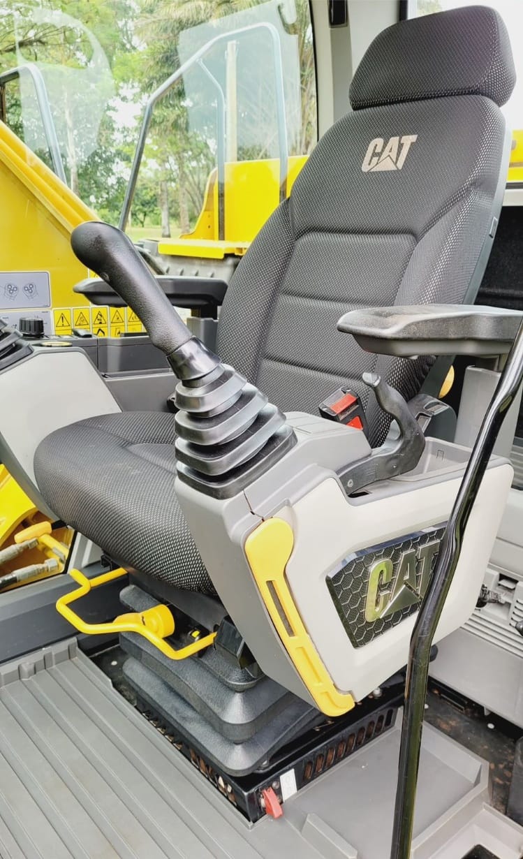 Escavadeira Caterpillar 320GC  2020 - Imagem 14