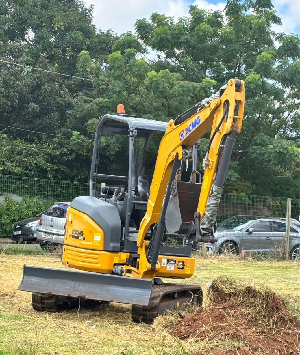 Mini Escavadeira XCMG XE35U 2024 - Imagem 3