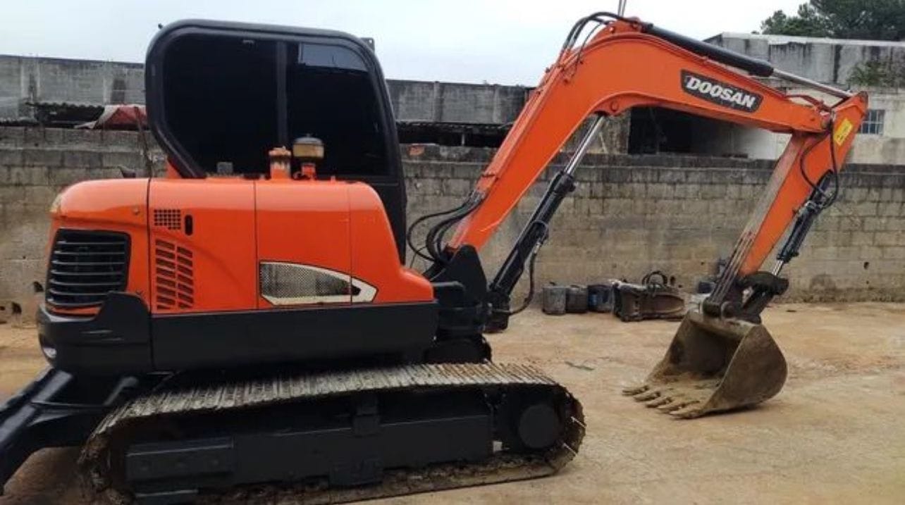 Escavadeira Doosan DX60 2019 - Imagem 1