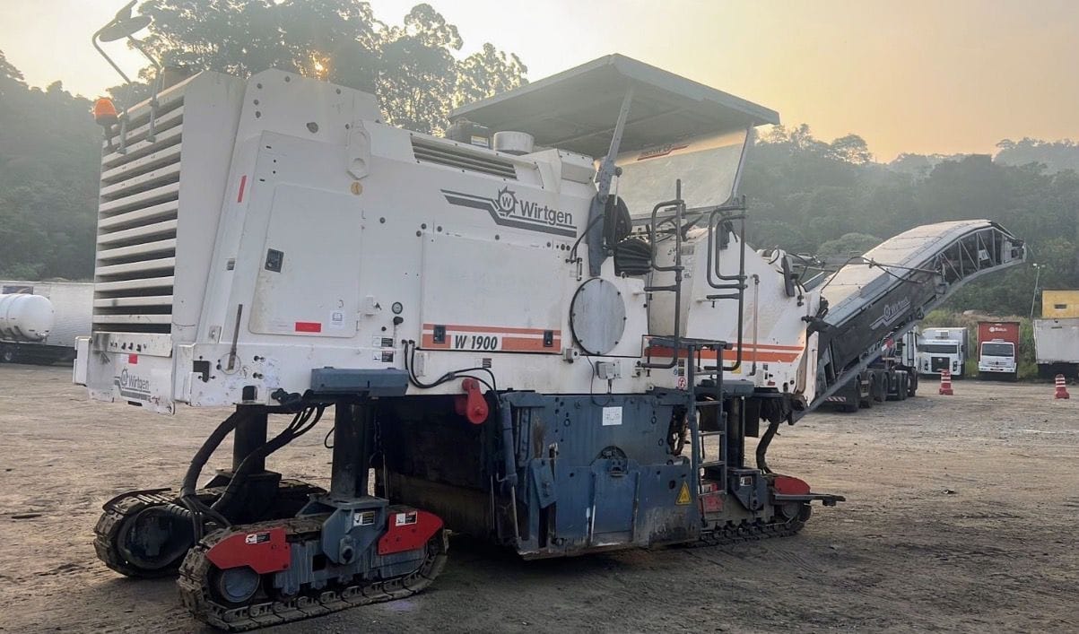 Fresadora Wirtgen W1900 2008 - Imagem 1