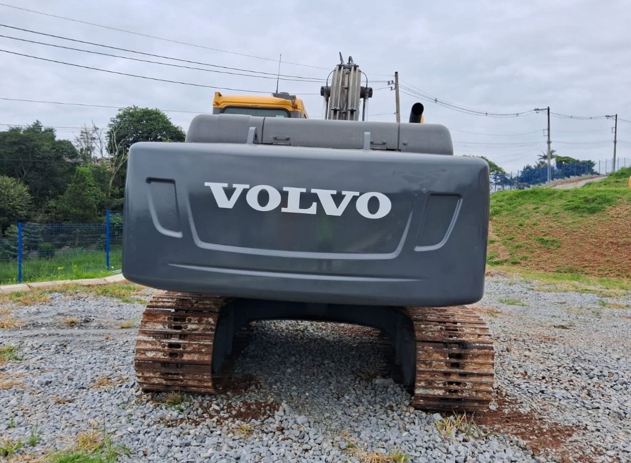 Escavadeira Volvo EC200D 2019 - Imagem 4