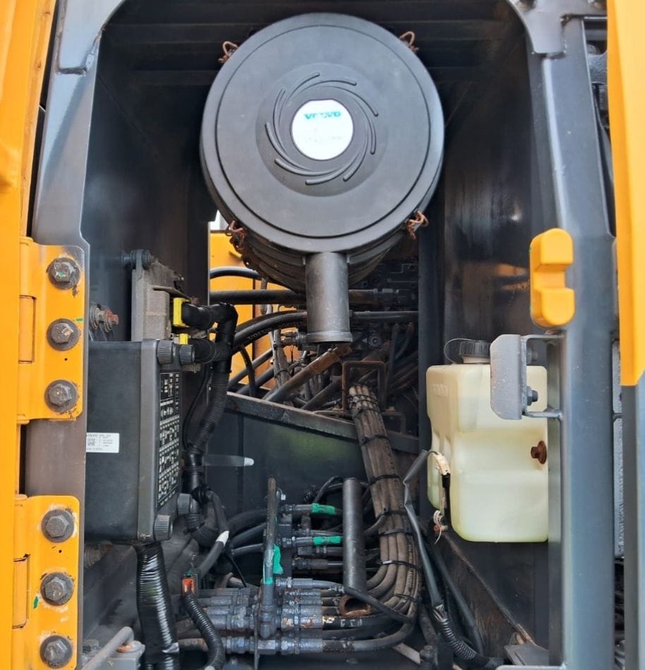 Escavadeira Volvo EC200D 2019 - Imagem 5