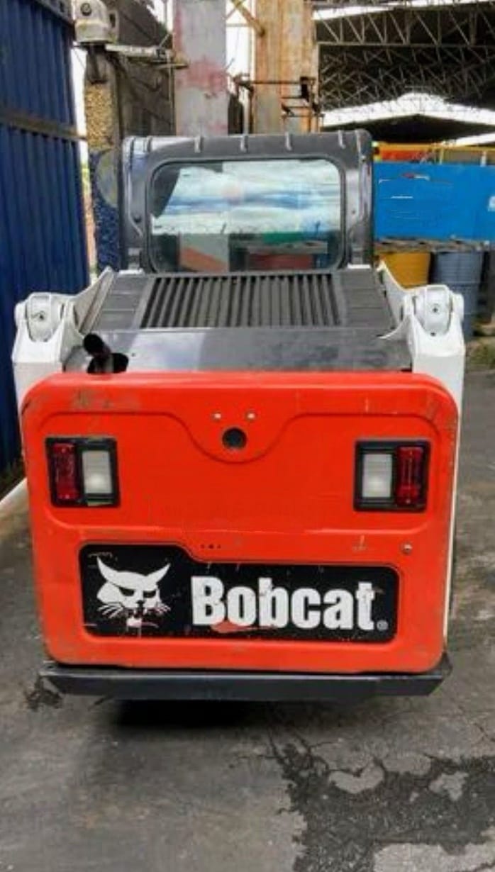 Mini Carregadeira Bobcat S450 2022 - Imagem 3