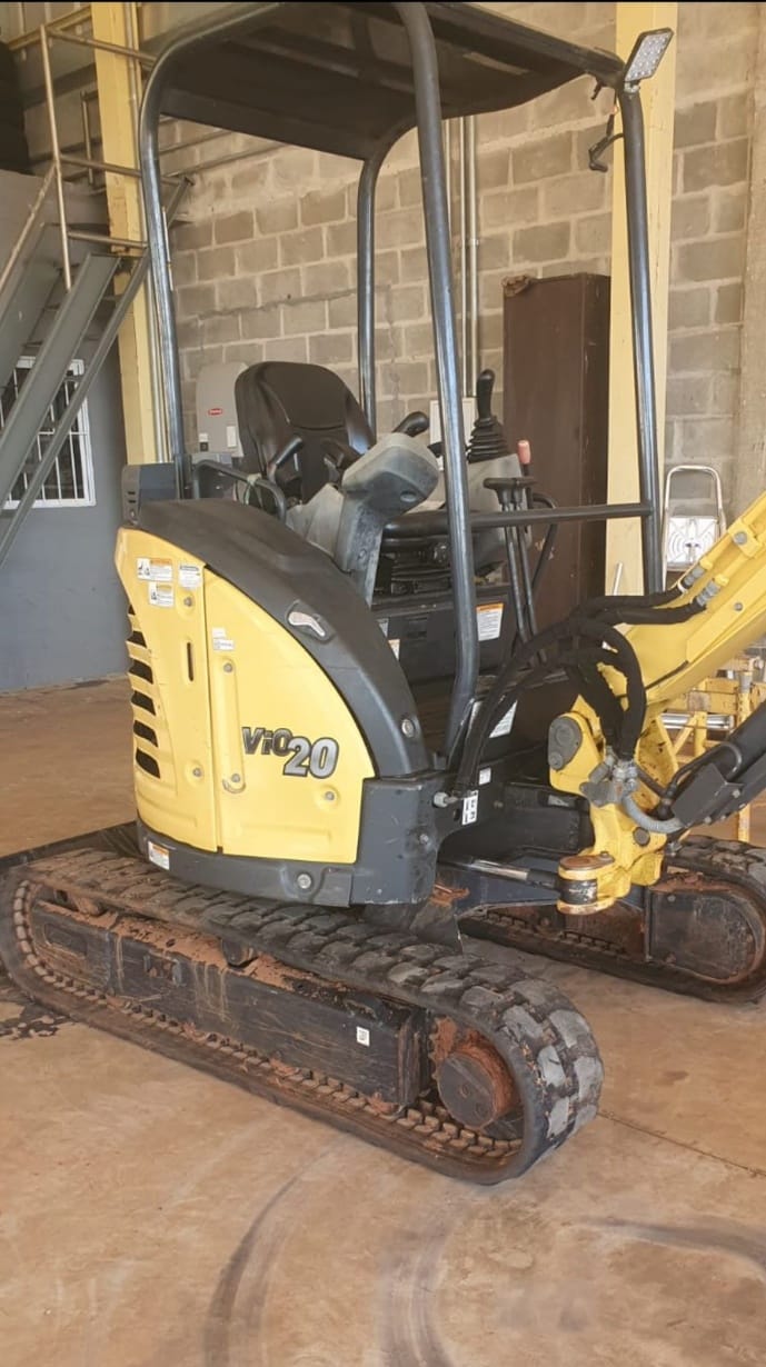Mini Escavadeira Yanmar VIO20 2020 - Imagem 1