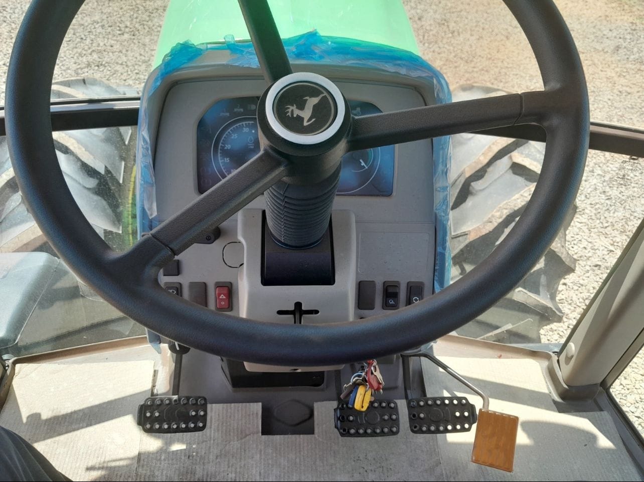Trator John Deere 6150J 2023 - Imagem 5
