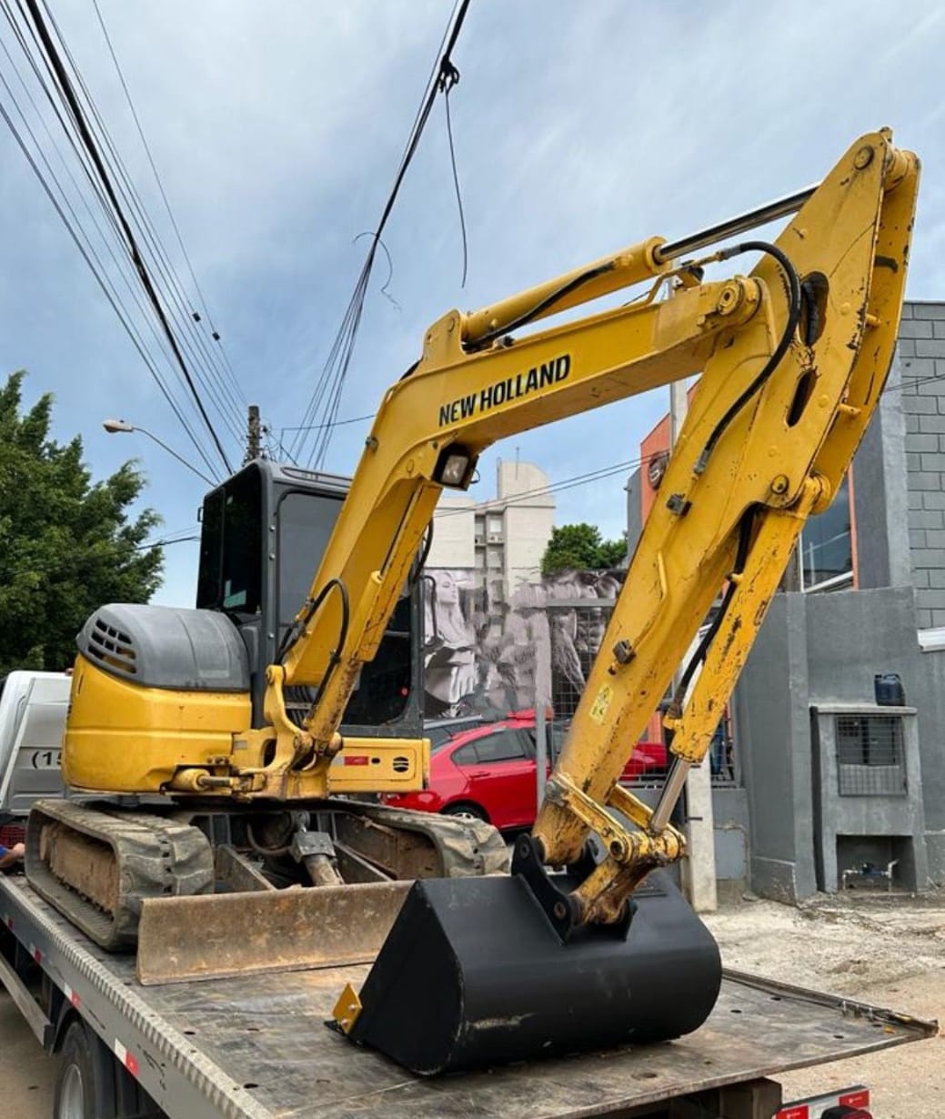 Mini Escavadeira New Holland E55 BX 2019 - Imagem 2