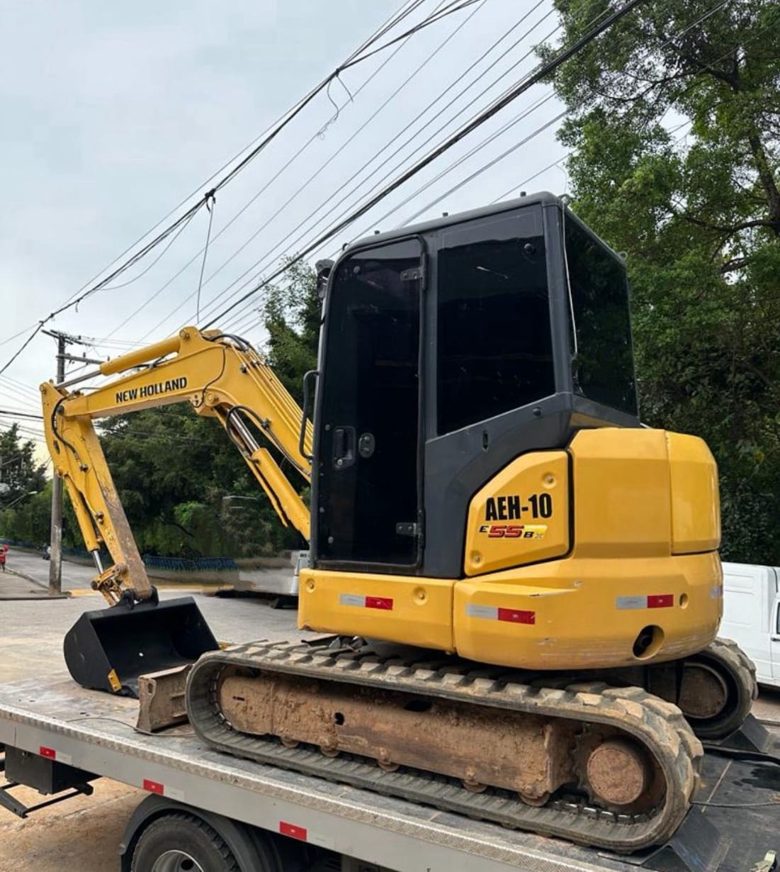 Mini Escavadeira New Holland E55 BX 2019 - Imagem 4